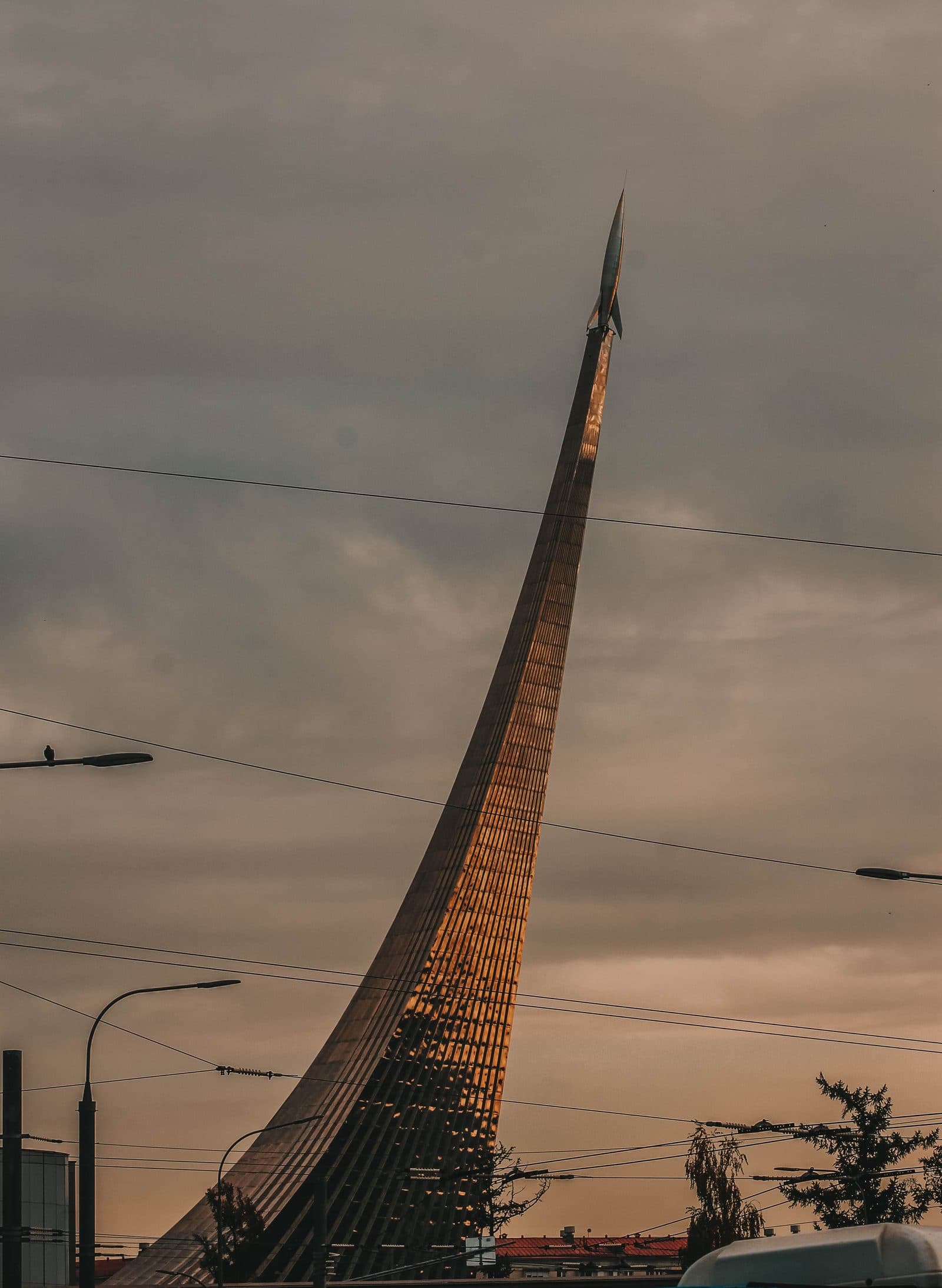 Монумент «Покорителям космоса»